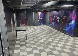 Сдается в аренду торговая площадь, 121 м2, Абакан, улица Торосова, 21