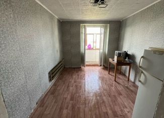 Сдается в аренду комната, 13.4 м2, Череповец, проспект Победы, 4