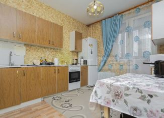 Продам 1-комнатную квартиру, 46 м2, Подольск, улица Генерала Варенникова, 4