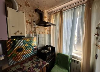 Продаю 2-ком. квартиру, 45 м2, Керчь, улица Ворошилова, 17