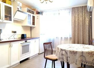 Продается 2-ком. квартира, 52 м2, Краснодар, 9-я Тихая улица, 25, Новый микрорайон