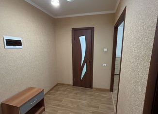 Сдам в аренду 1-ком. квартиру, 50 м2, Казань, улица Академика Завойского, 21