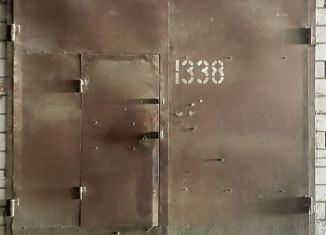 Продаю гараж, 19 м2, Казань, улица Адоратского, 63