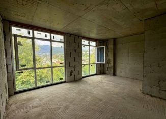 Продаю однокомнатную квартиру, 34 м2, Сочи, Вишнёвая улица, 100