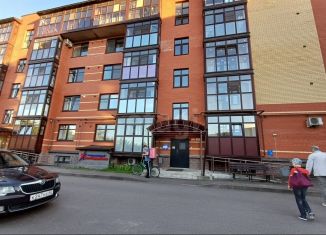 Продаю двухкомнатную квартиру, 69.7 м2, Псков, Петровская улица, 4А