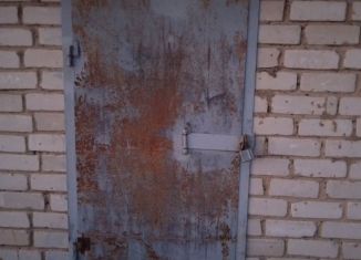 Продаю гараж, 10 м2, Киров