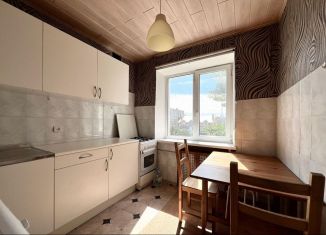 Сдам в аренду 1-комнатную квартиру, 30 м2, Ростов-на-Дону, Батуринская улица, 13к1