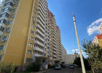 Аренда 1-комнатной квартиры, 37 м2, Краснодар, улица Фадеева, 429