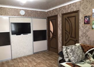 Продается 3-ком. квартира, 43.2 м2, Семикаракорск, проспект В.А. Закруткина, 9