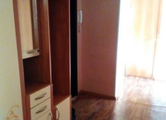 Сдам в аренду двухкомнатную квартиру, 54 м2, Астрахань, Краснодарская улица, 45