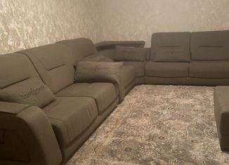 Продажа 4-ком. квартиры, 90 м2, Кизляр, улица Циолковского, 4