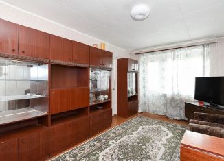 Двухкомнатная квартира на продажу, 40 м2, Новосибирск, Новоуральская улица, 29А, метро Заельцовская