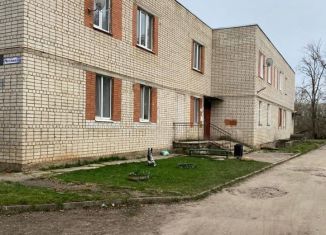 Продается четырехкомнатная квартира, 96 м2, Рославль, улица Чехова, 22А