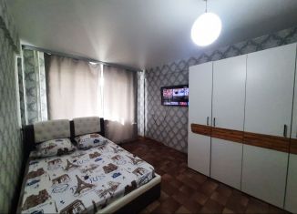 2-ком. квартира в аренду, 47 м2, Иркутская область, улица Баумана, 220