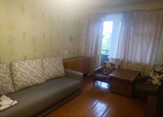 Сдам 1-комнатную квартиру, 41 м2, поселок городского типа Никель, улица Сидоровича, 18