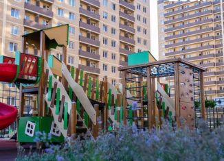 Продается 3-ком. квартира, 65 м2, Краснодар, ЖК Дыхание, улица Лётчика Позднякова, 2к12