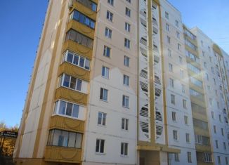 Продается 1-комнатная квартира, 35.9 м2, Строитель, улица Жукова, 1