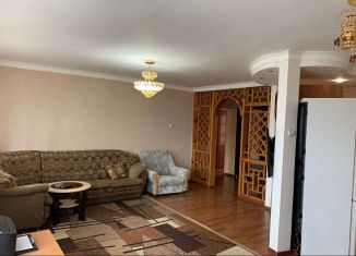 4-комнатная квартира на продажу, 77 м2, поселок городского типа Новоорловск, посёлок городского типа Новоорловск, 25