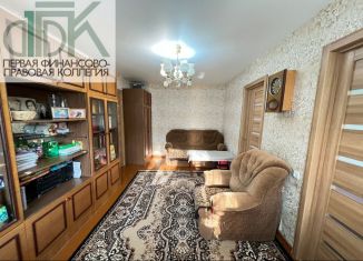 Продаю четырехкомнатную квартиру, 60.9 м2, Нижегородская область, улица Красный Путь, 10А