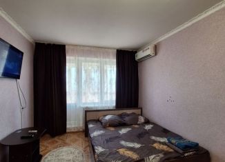1-комнатная квартира в аренду, 32 м2, Крым, улица Гайдара, 9