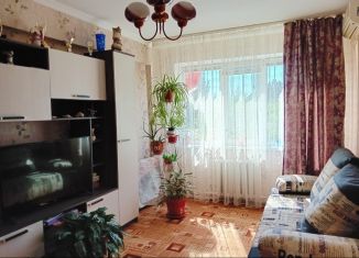 Продается 2-комнатная квартира, 43.8 м2, станица Чебургольская, Советская улица, 161