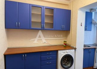 Сдается 1-ком. квартира, 37 м2, Ставропольский край, Азербайджанская улица, 17А