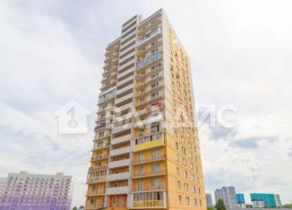 Продам 2-комнатную квартиру, 55 м2, Новосибирск, Кировский район, улица Николая Сотникова, 9