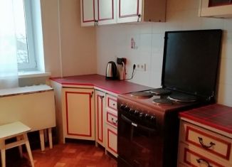 Сдам в аренду 1-комнатную квартиру, 35 м2, Симферополь, Киевская улица, 83