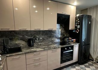 Продам 1-ком. квартиру, 36 м2, Москва, Давыдковская улица, 6