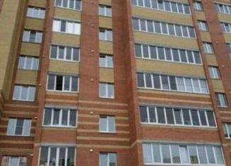 Продам трехкомнатную квартиру, 80 м2, Йошкар-Ола, улица Петрова, 28, микрорайон Мирный