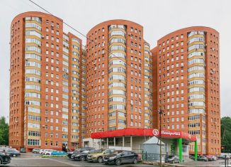 Продаю торговую площадь, 127.8 м2, Пермь, улица Адмирала Ушакова, 32, Кировский район