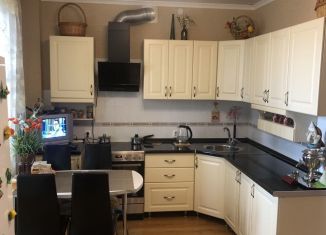 Продается 2-ком. квартира, 54 м2, Брянск, 2-й Советский переулок, 7А