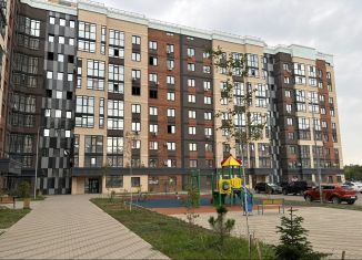 Продаю 3-ком. квартиру, 73 м2, Краснодар, улица имени Генерала Корнилова, 10