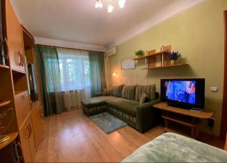 Продам 1-ком. квартиру, 35 м2, Ростов-на-Дону, Коммунистический проспект, 23