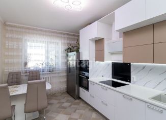 Продажа трехкомнатной квартиры, 76.8 м2, Тюмень, улица Евгения Богдановича, 11/3