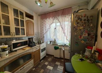 Продам 3-ком. квартиру, 62 м2, Иркутск, Свердловский округ, бульвар Рябикова, 9