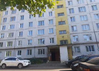 Продажа 3-ком. квартиры, 60 м2, Орловская область, улица Кузьмина, 22