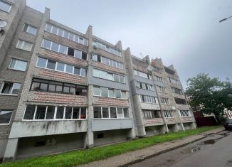 Продаю 4-комнатную квартиру, 85 м2, Калининград, Танковая улица, 13, Ленинградский район