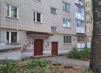 3-комнатная квартира на продажу, 64 м2, Йошкар-Ола, Красноармейская улица, 104