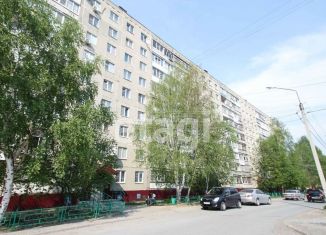 Продаю двухкомнатную квартиру, 44 м2, Тобольск, 7-й микрорайон, 19