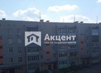 Продам 1-ком. квартиру, 33 м2, Ивановская область, 3-я Петрозаводская улица, 1