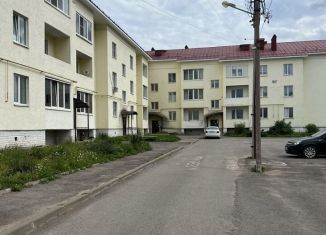 Продажа двухкомнатной квартиры, 44 м2, Пикалёво, 3-й микрорайон, 9