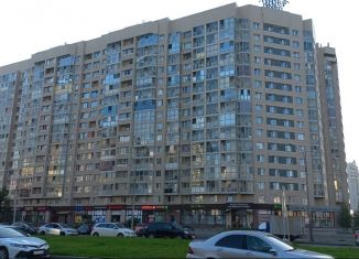 Сдаю в аренду квартиру студию, 32.3 м2, Санкт-Петербург, улица Оптиков, 42/24