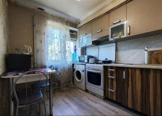 Продается 3-ком. квартира, 45 м2, Краснодарский край, улица Археолога Веселовского, 9