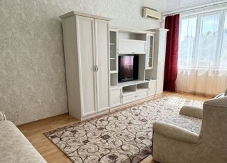 Сдается 2-комнатная квартира, 59 м2, Крым, улица Исмаила Гаспринского