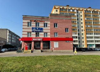 Помещение свободного назначения на продажу, 850 м2, Череповец, Октябрьский проспект, 83А