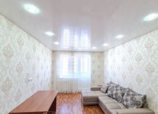 Продажа 3-ком. квартиры, 80 м2, Курск, проспект Победы, 30