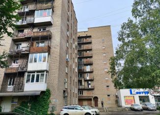 Продаю 1-ком. квартиру, 31 м2, Кемеровская область, проспект Строителей, 79