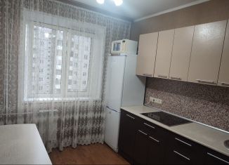 Продается 3-комнатная квартира, 66 м2, Хакасия, улица Пушкина, 25