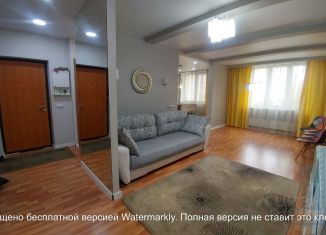 Сдается в аренду двухкомнатная квартира, 90 м2, Екатеринбург, улица Николая Островского, 1, ЖК Апельсин